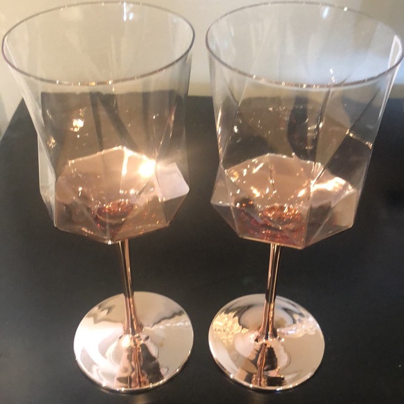Luxe Habitat Copper Stem Wine Glasses set of 2 NWT - Picture 2 of 6